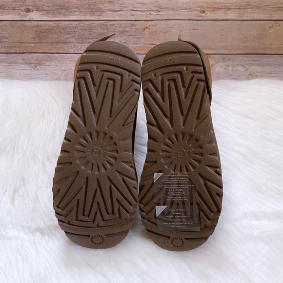 UGG Classic Mini Twist Bootie In Chestnut - Picture 7 of 7